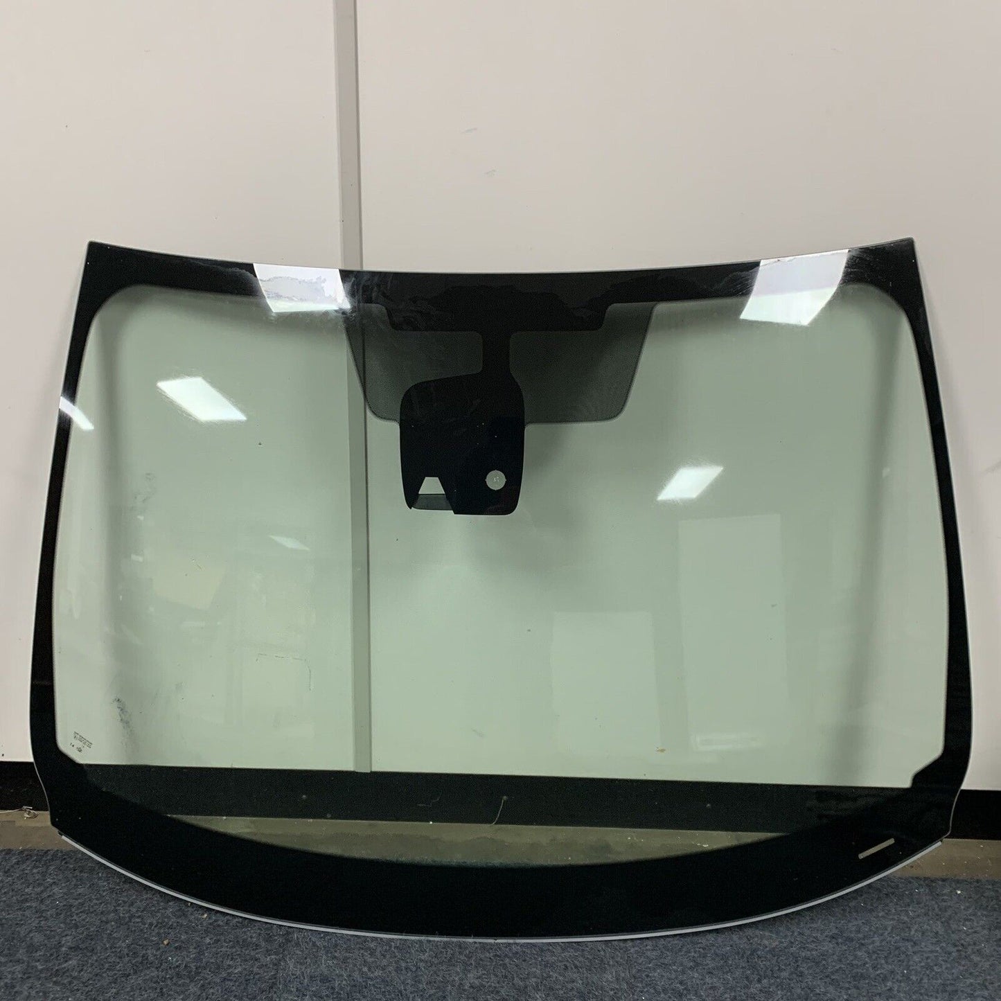 New Genuine Nissan Qashqai P32s Glass Windscreen
