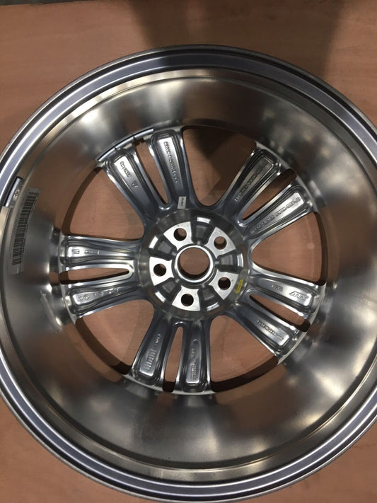 Genuine Jaguar XJ 19" Front Toba Polished Alloy 9Jx19CHx49MM C2d7281 C2d38658