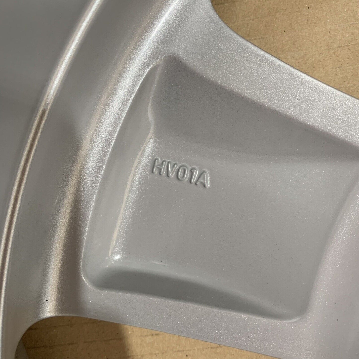 New Genuine Nissan Qashqai 17" Silver Alloy Wheel Set of 4 D0300HV01A 2018-20