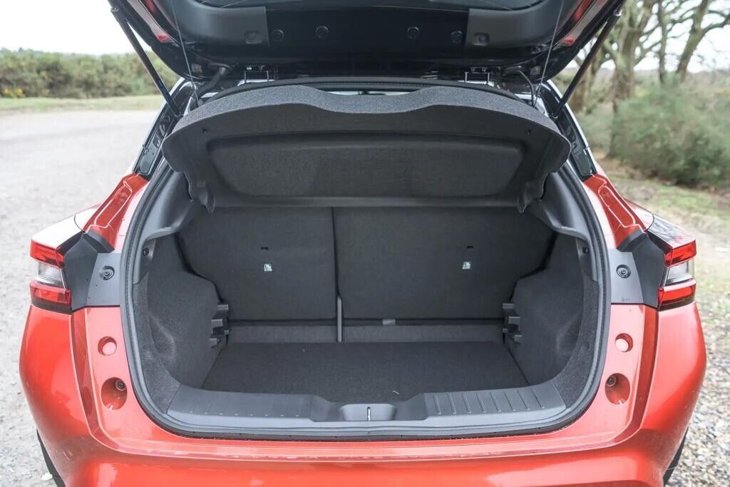 New Genuine Nissan Juke F16 Parcel Shelf P13A 799106PA0A