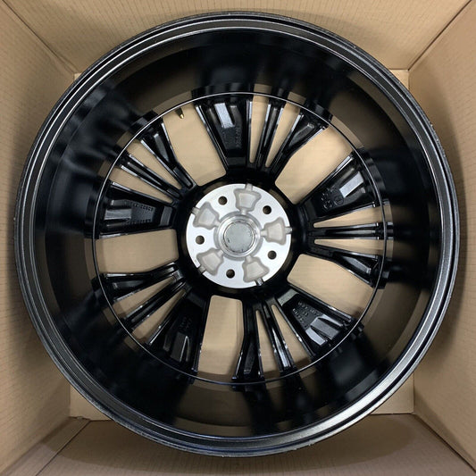 Genuine Nissan Juke 19" Alloy Wheel Gloss Black 7.5J 35