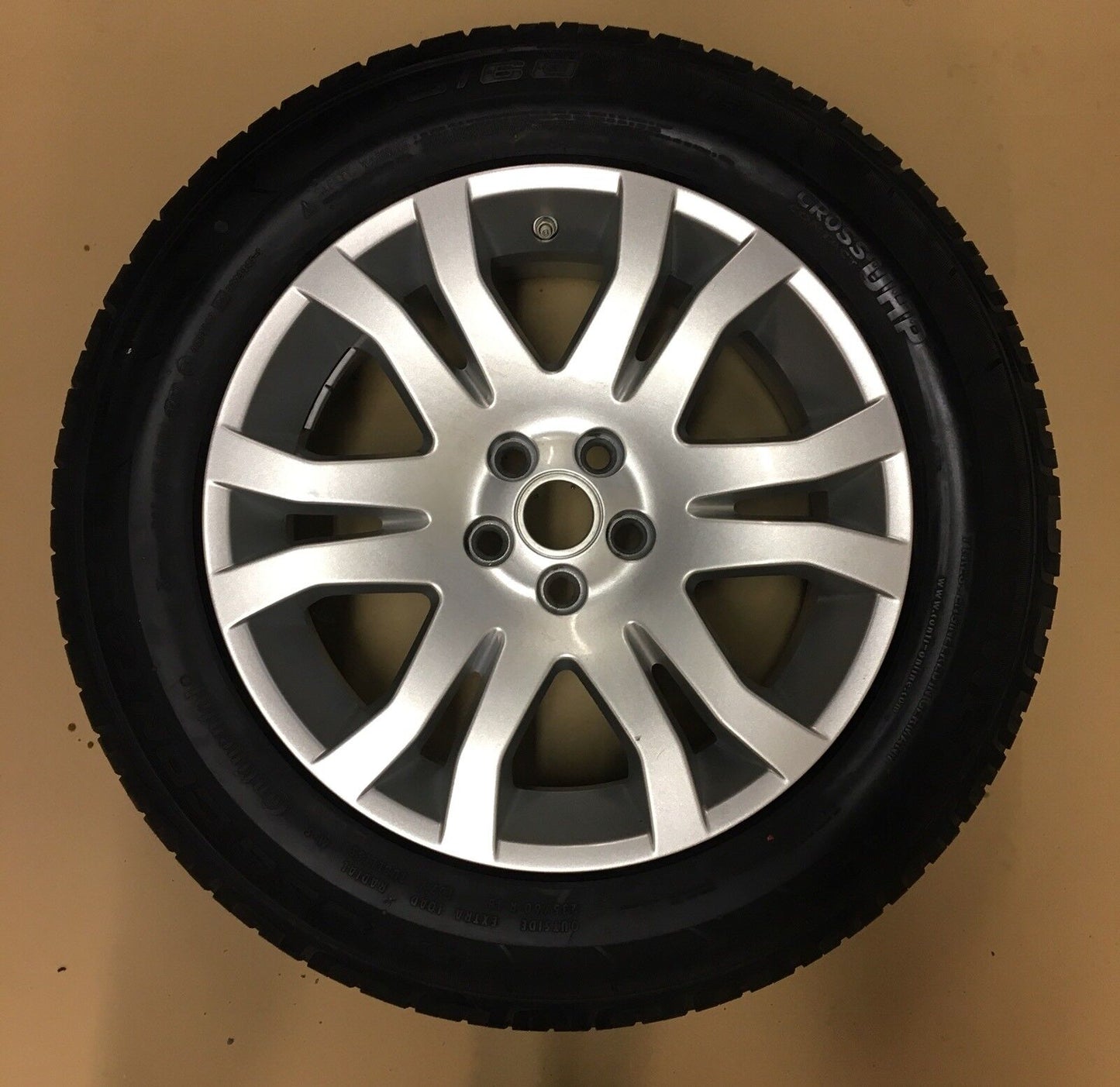 Genuine 18” Land Rover Freelander 2 Wheel & Continental Tyre Spare LR001152