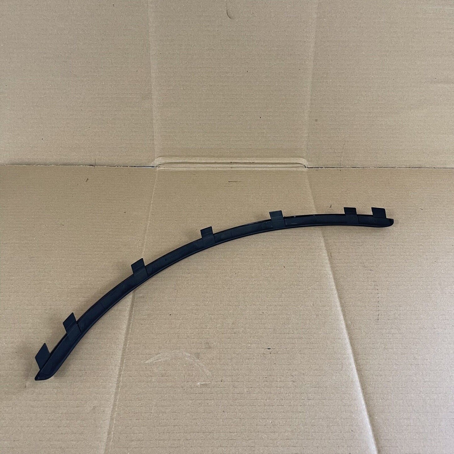Genuine Left  Hand Jaguar XJ Xjr X351 Wheel Arch Spat Extension C2D39186
