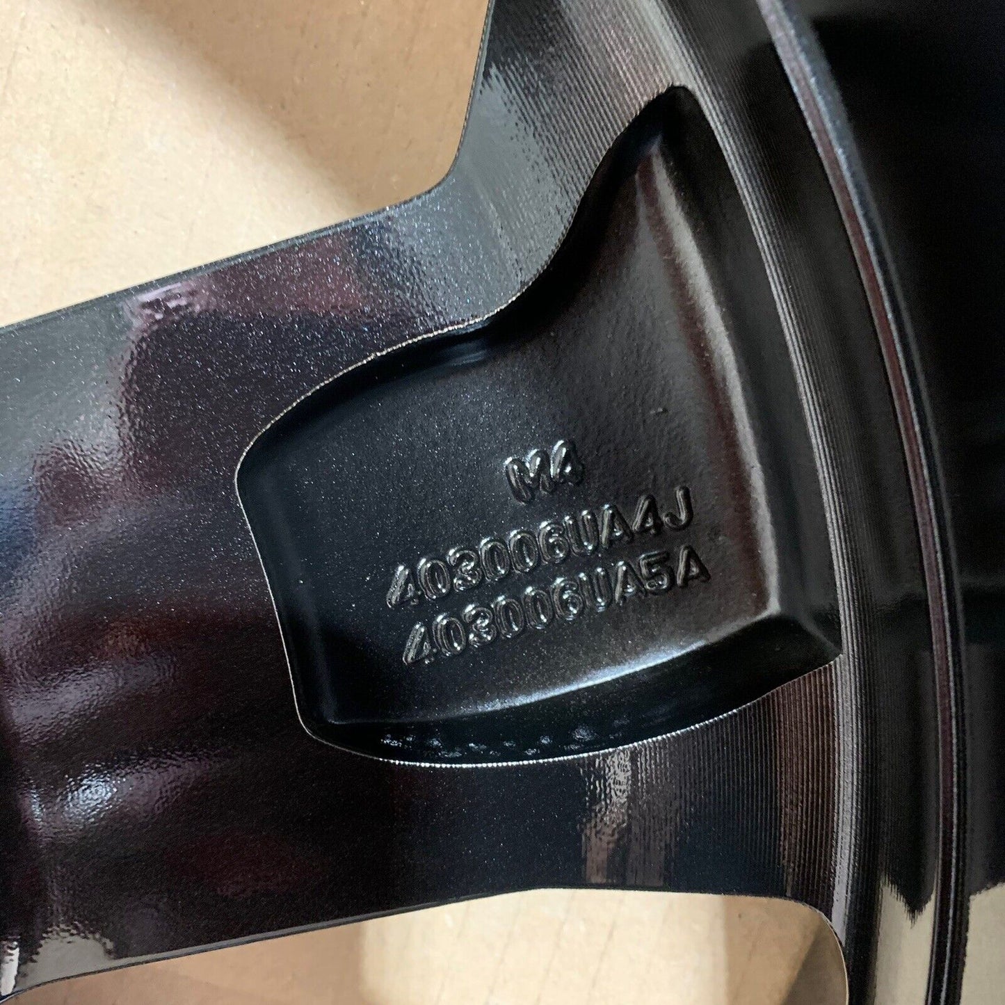 New Genuine Nissan Qashqai 18" Alloy Wheel Grey And Diamond Cut D03006UA3A