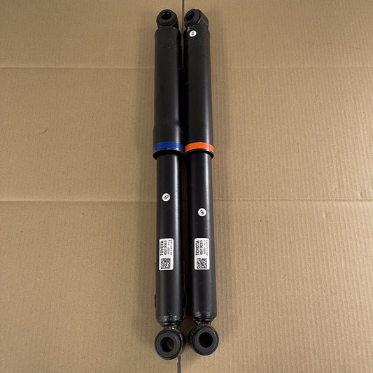 Pair Toyota Hilux GENUINE Rear Suspension Shock Absorbers 48310k760b 485410k230b
