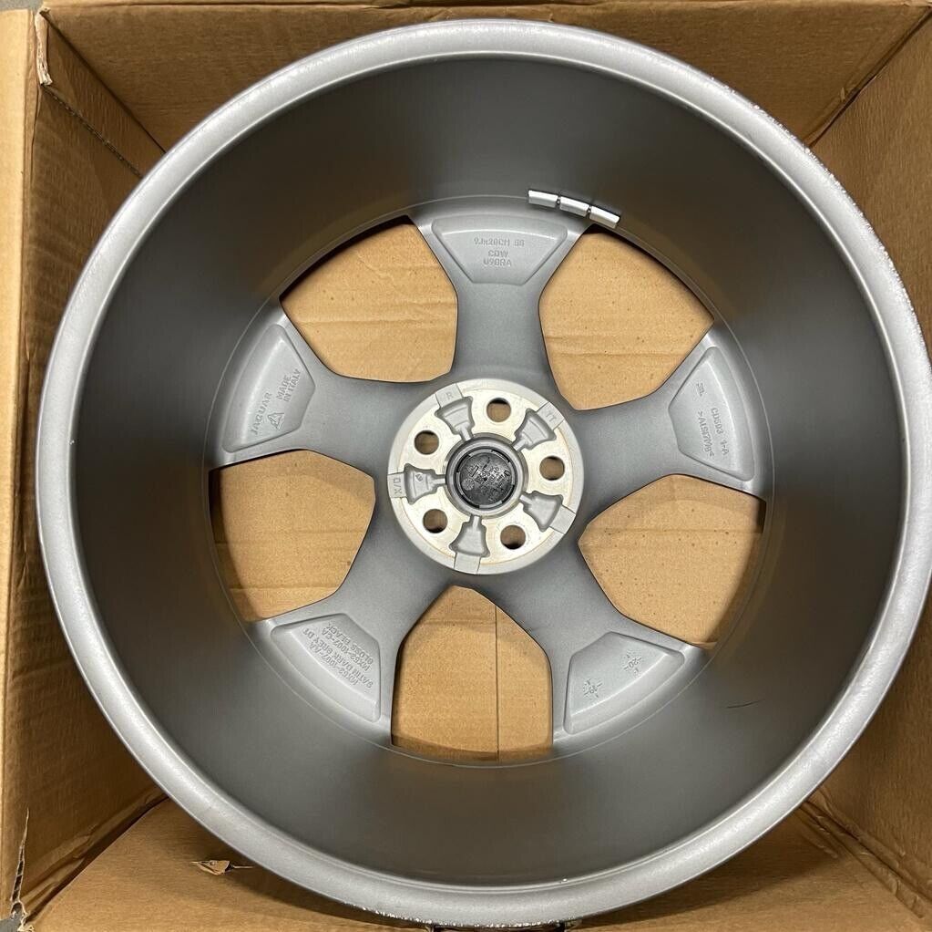 Genuine Jaguar F Type Satin Grey  Alloy Wheel 9Jx20ch 55 Mx531007aa