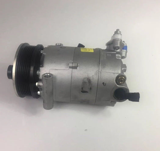 Range Rover Evoque Discovery Sport Air Condition Compressor Assembly LR051045