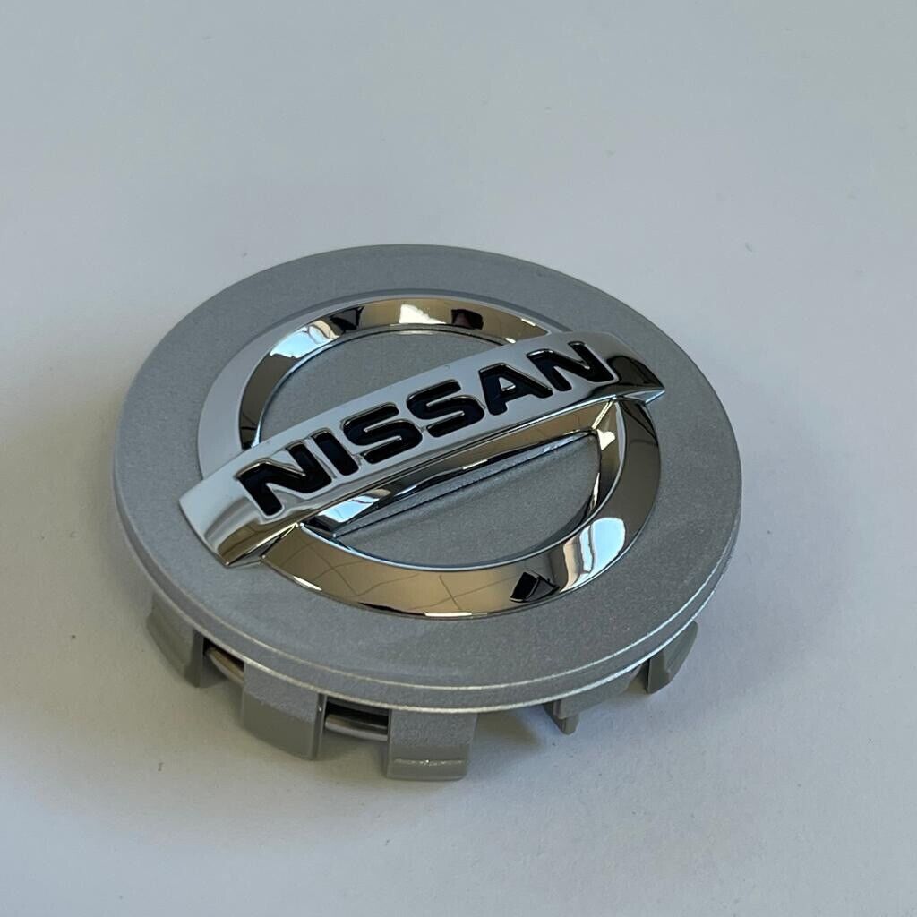 New Genuine Nissan Note Alloy Wheel Centre Cap Chrome 40342BR01A