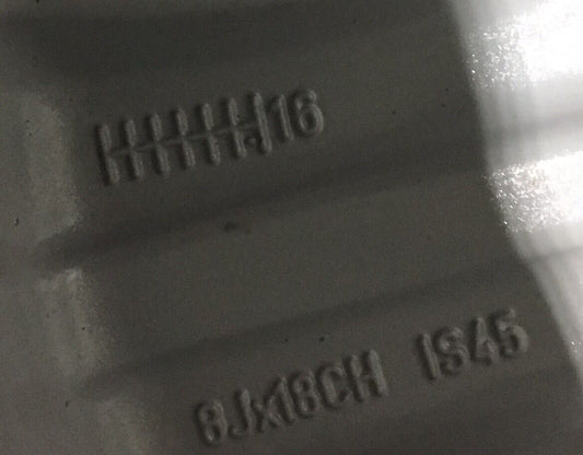 Genuine Discovery Sport 18" Alloy Wheel 8jx18ch 45 Off Silver