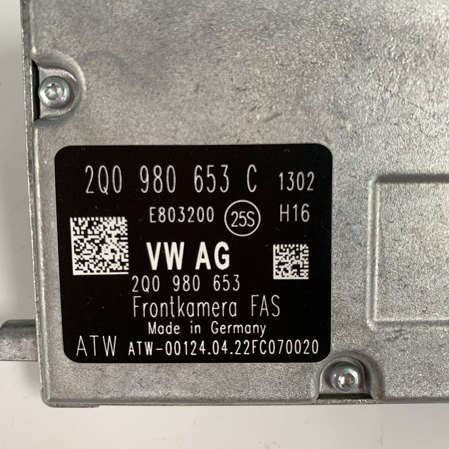 Genuine Vw Volkswagen Forward Facing Camera System 2Q0 980 653