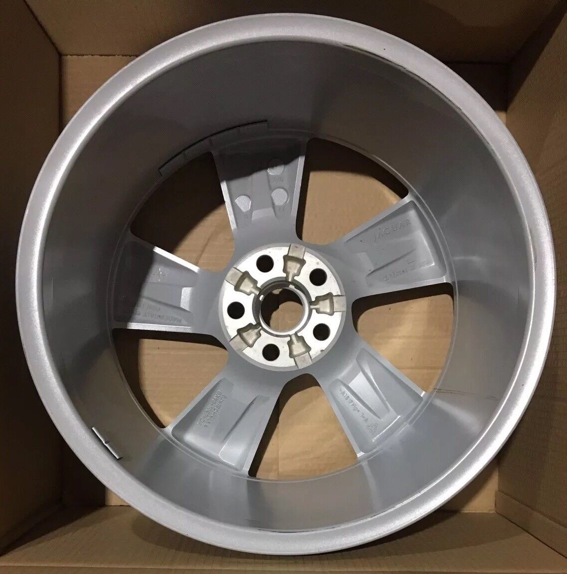 Set Of 4 Ford 18" Alloy Wheels