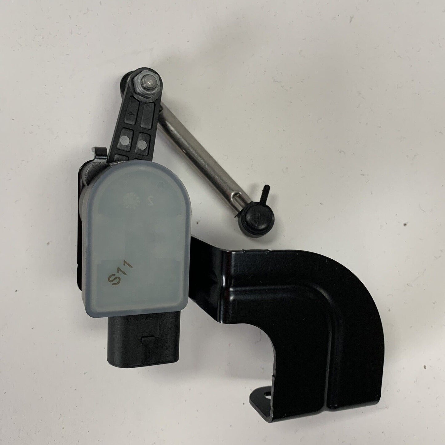 Genuine Nissan Headlight Height Level Sensor Adjustment 5381289900