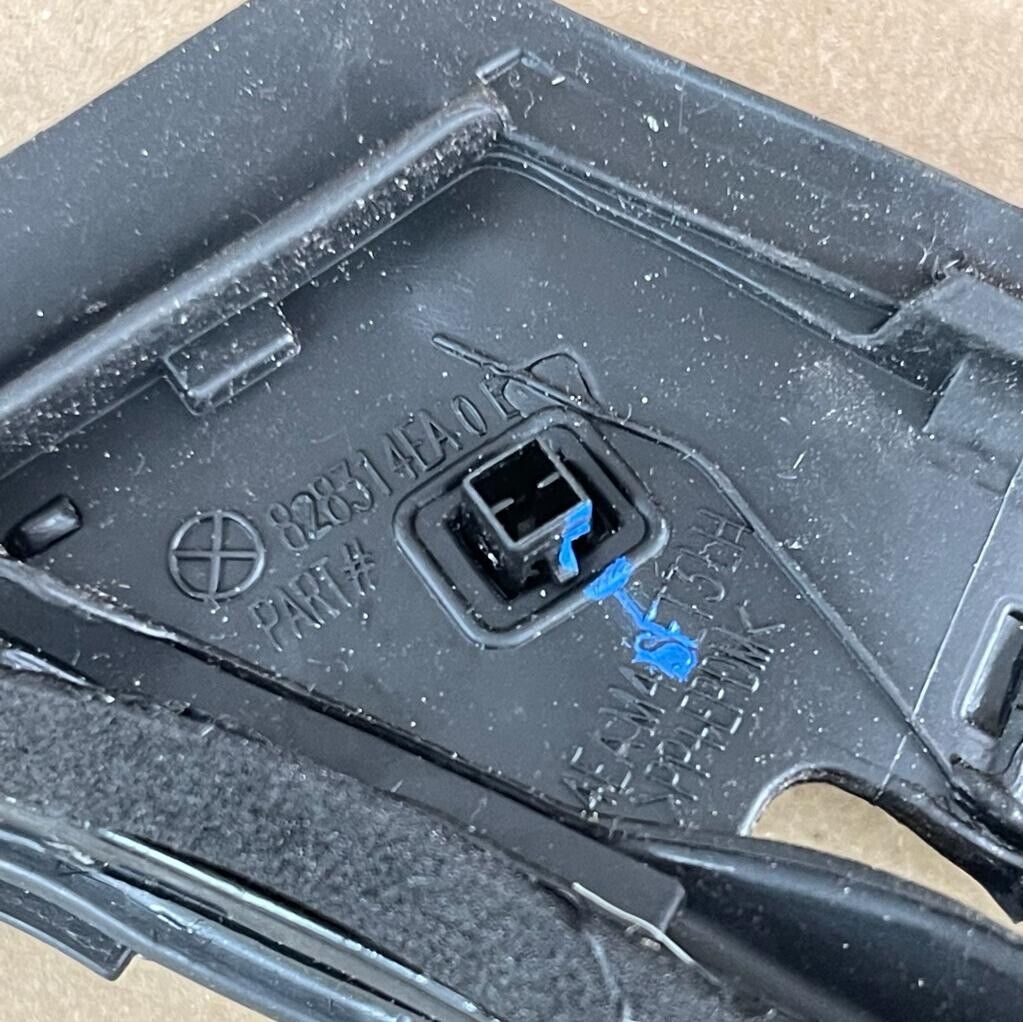 Genuine Original Nissan Qashqai Left Nearside Rear Door Rubber Seal 82831 4EA0E