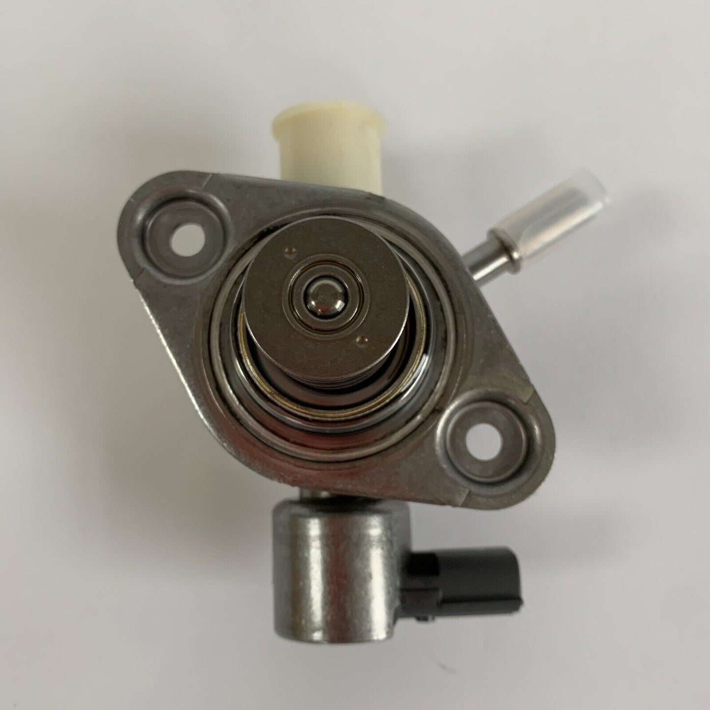 Genuine  Nissan Petrol High Pressure Fuel Pump 166303jy0a