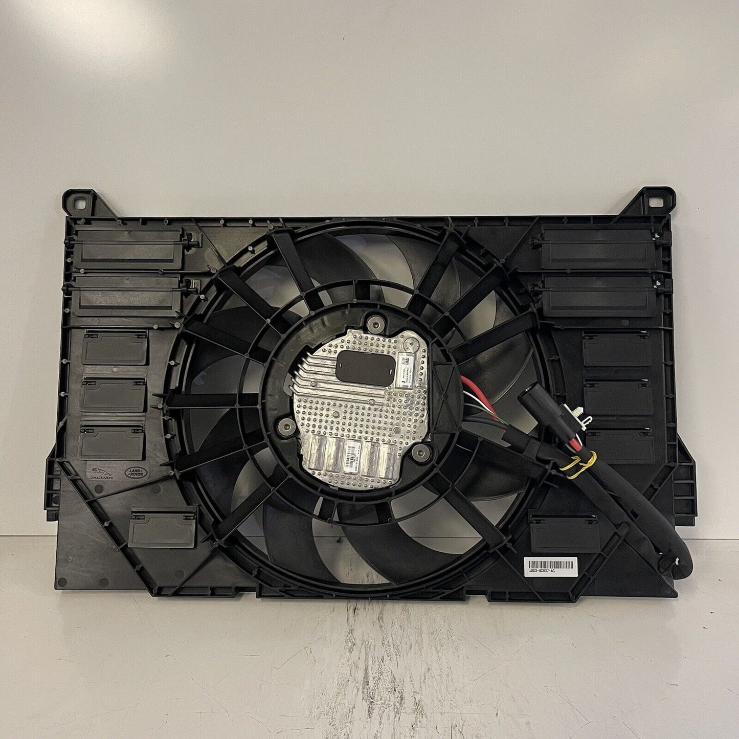Jaguar I Pace Radiator Fan and Cowl T4K1057 T4K15875 J9D38C607AD