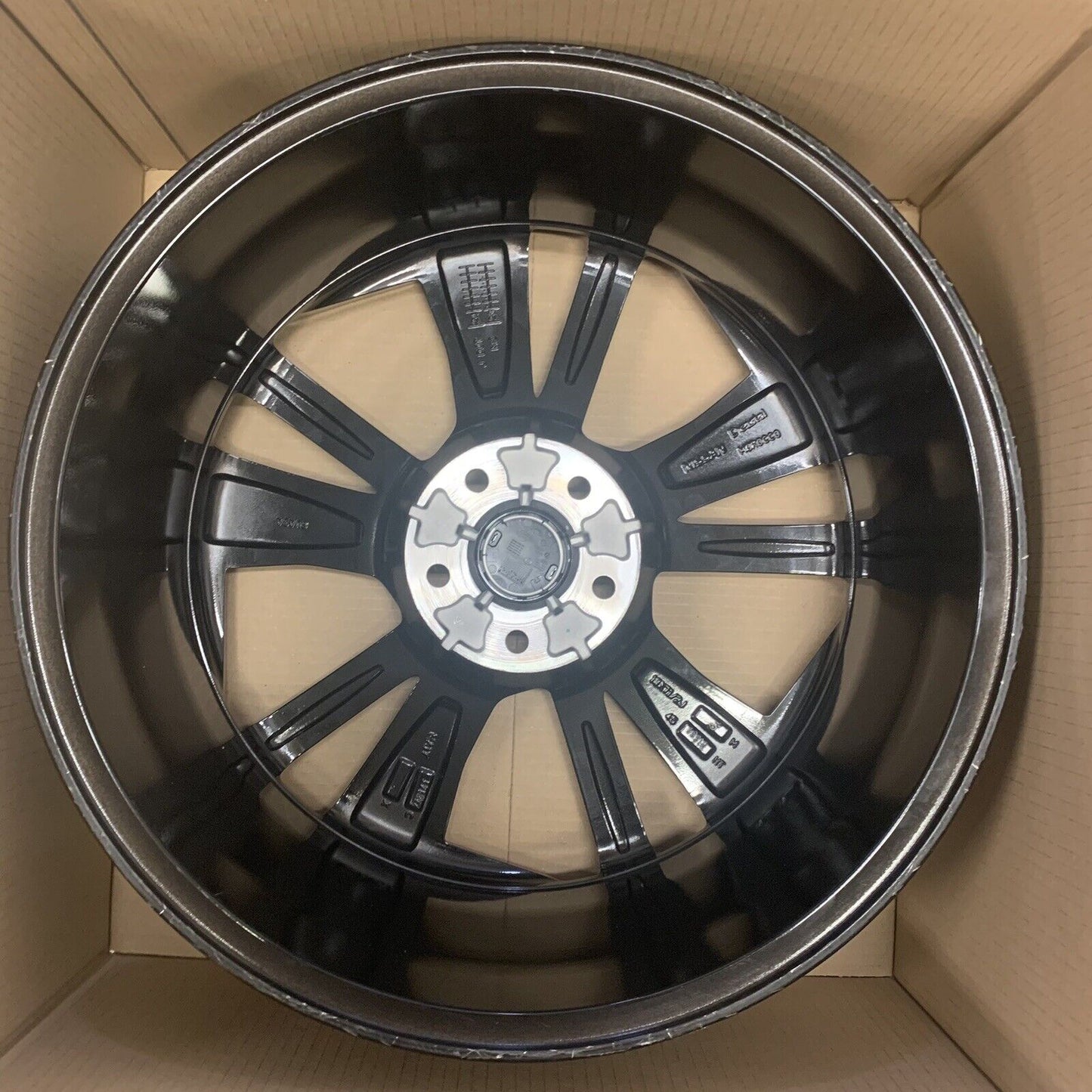 New Genuine Nissan Qashqai Juke 19" Alloy Wheels Diamond Cut  D03006UA4J
