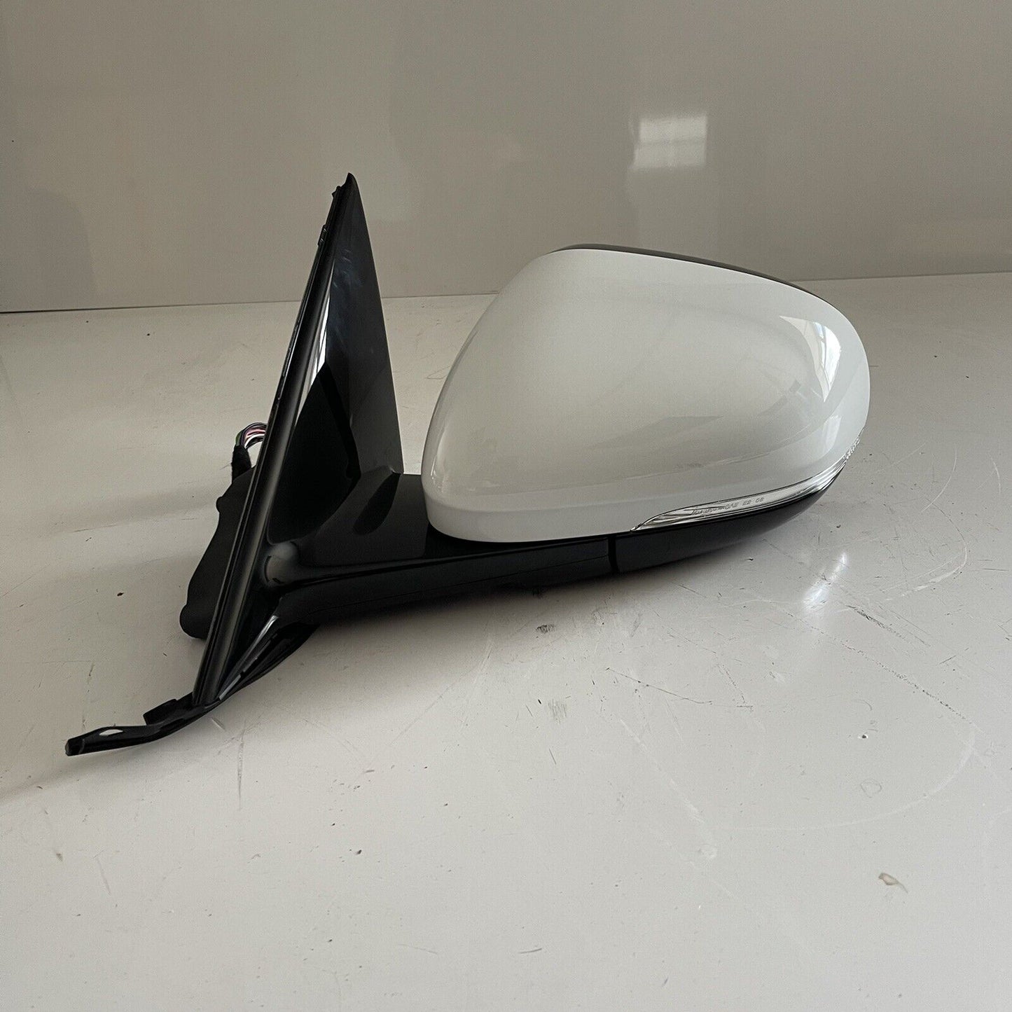 Jaguar XF Left Hand NS Door Mirror White Ner 2008-2013 Wing Mirror