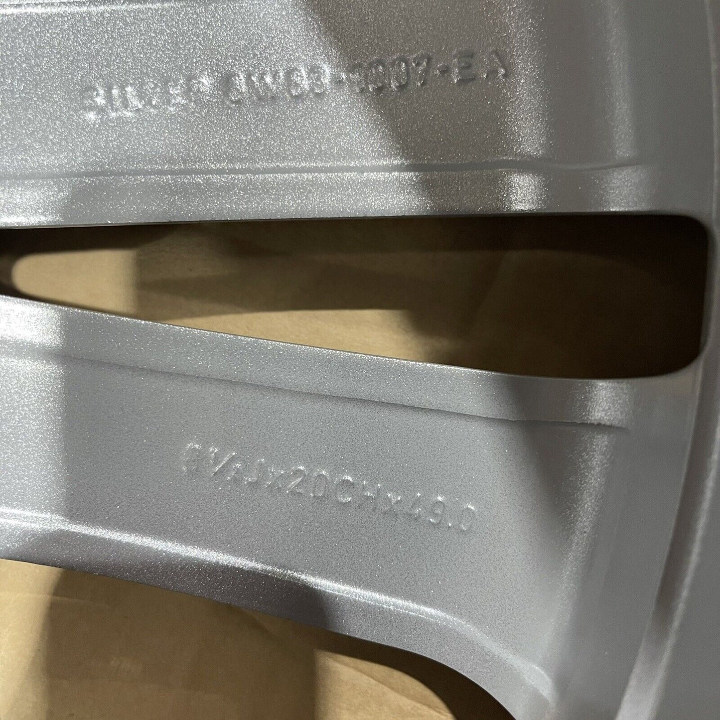 Genuine Set Of Jaguar  Silver Kalimnos 20” Xf Alloy Wheels 8.5jx20x 49 C2p12615