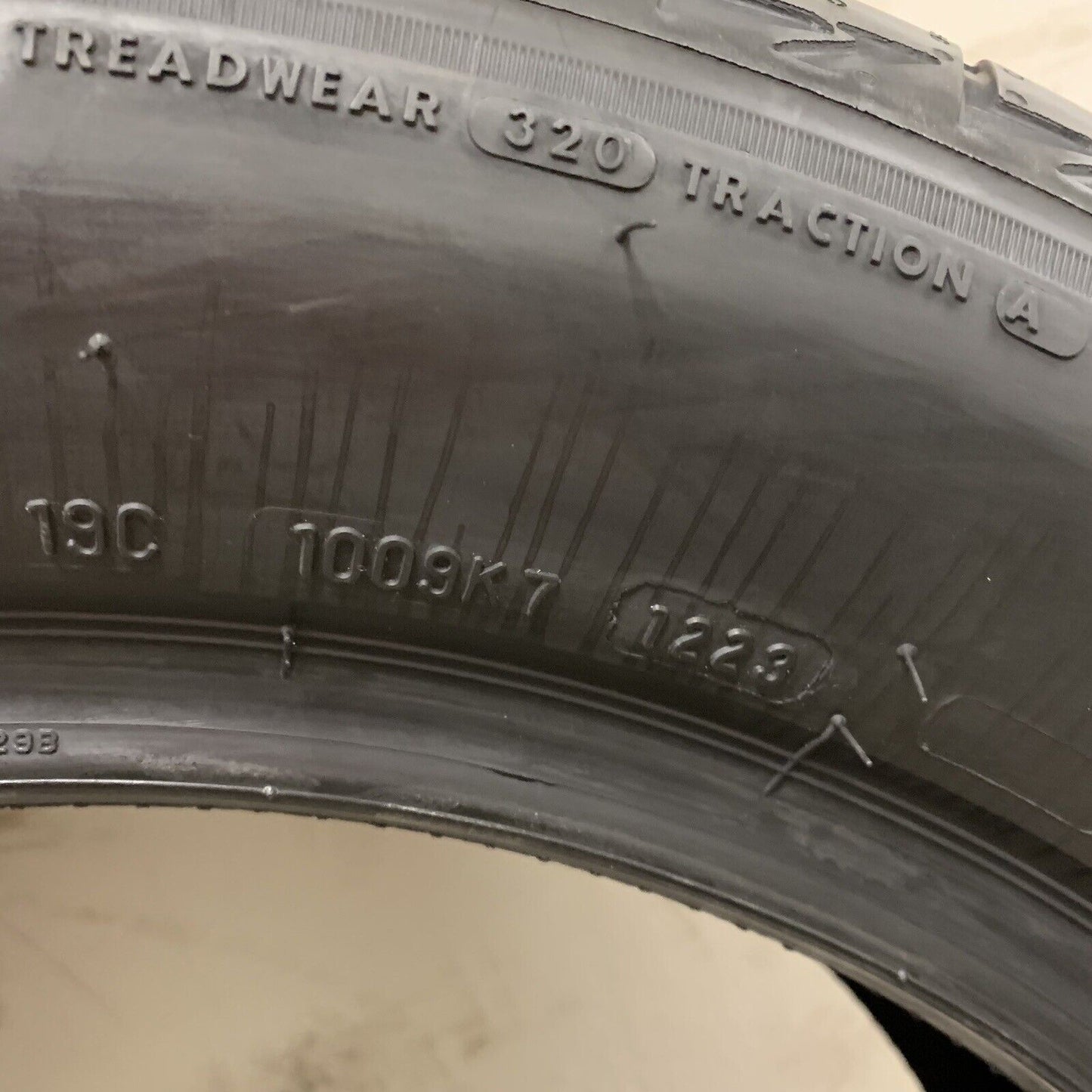 235/55 R18 100V Bridgestone Turanza T005 Full Tread