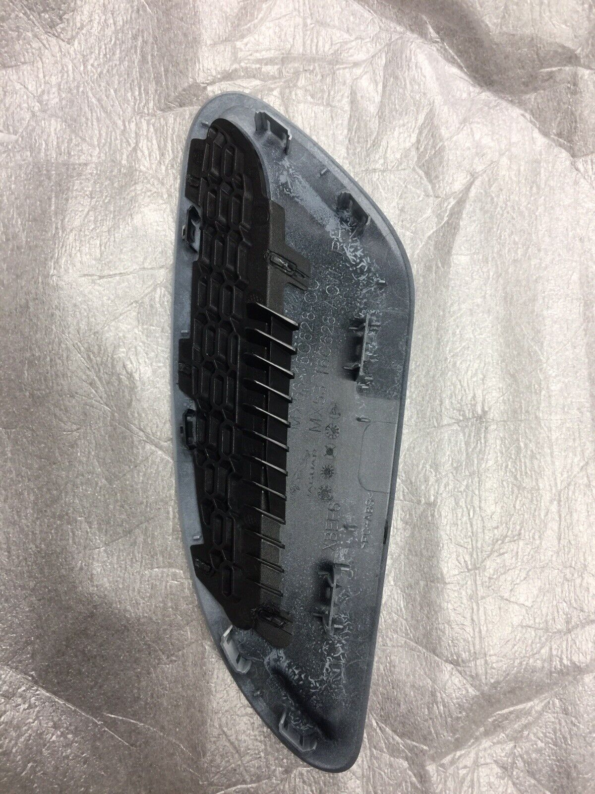 New OE Right Hand Off Side JAGUAR F type Bonnet VENT