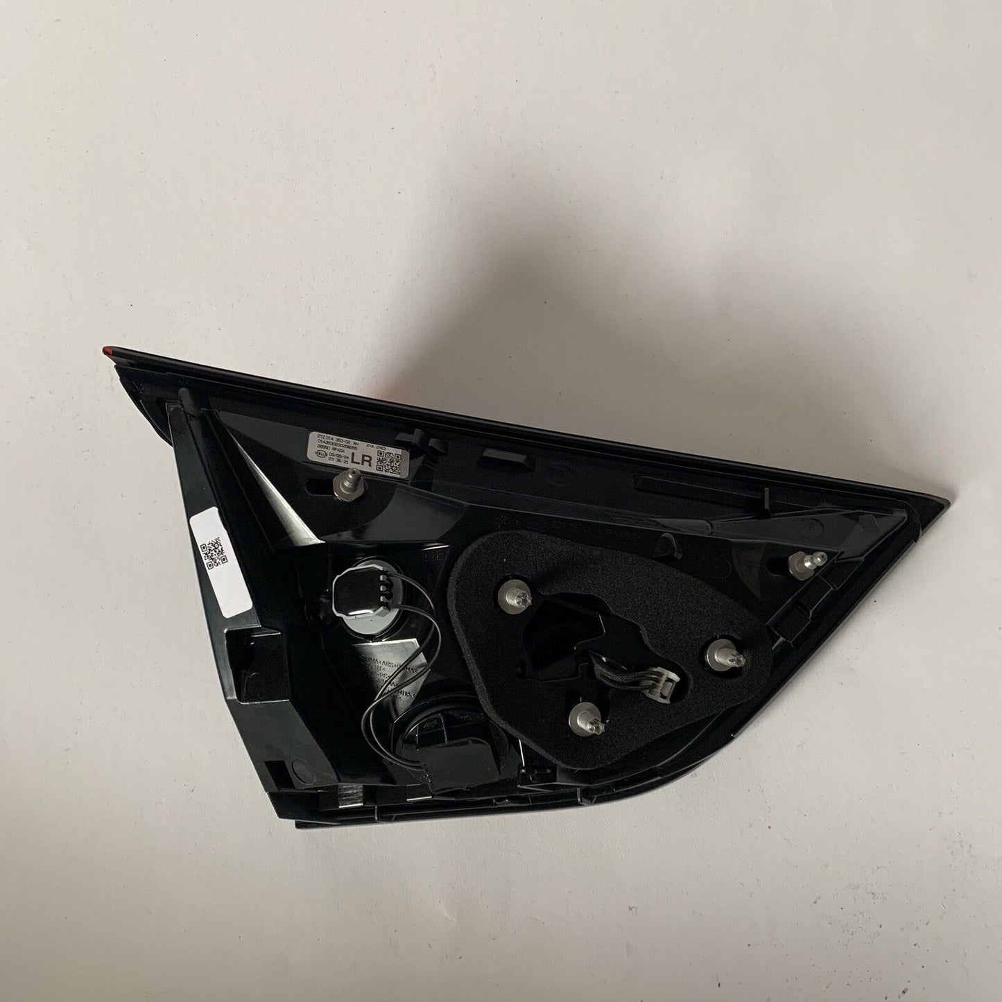 Genuine Nissan Juke Off Side Right Hand Rear Tailgate Light 265506pa5a