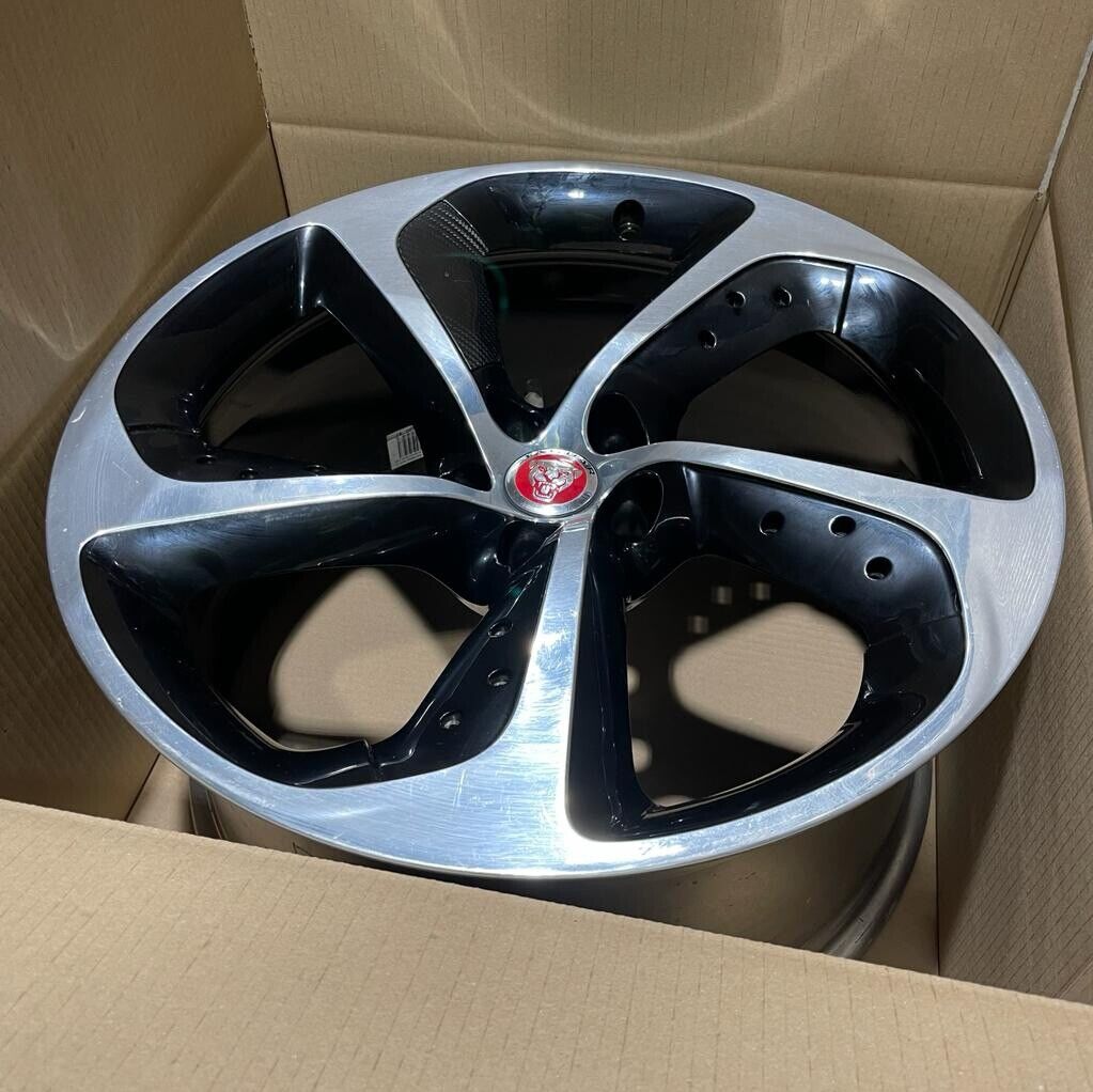 Genuine Jaguar F Type 20” Forged Aero  Alloy Wheel 10.5J Carbon Fibre T2R3293