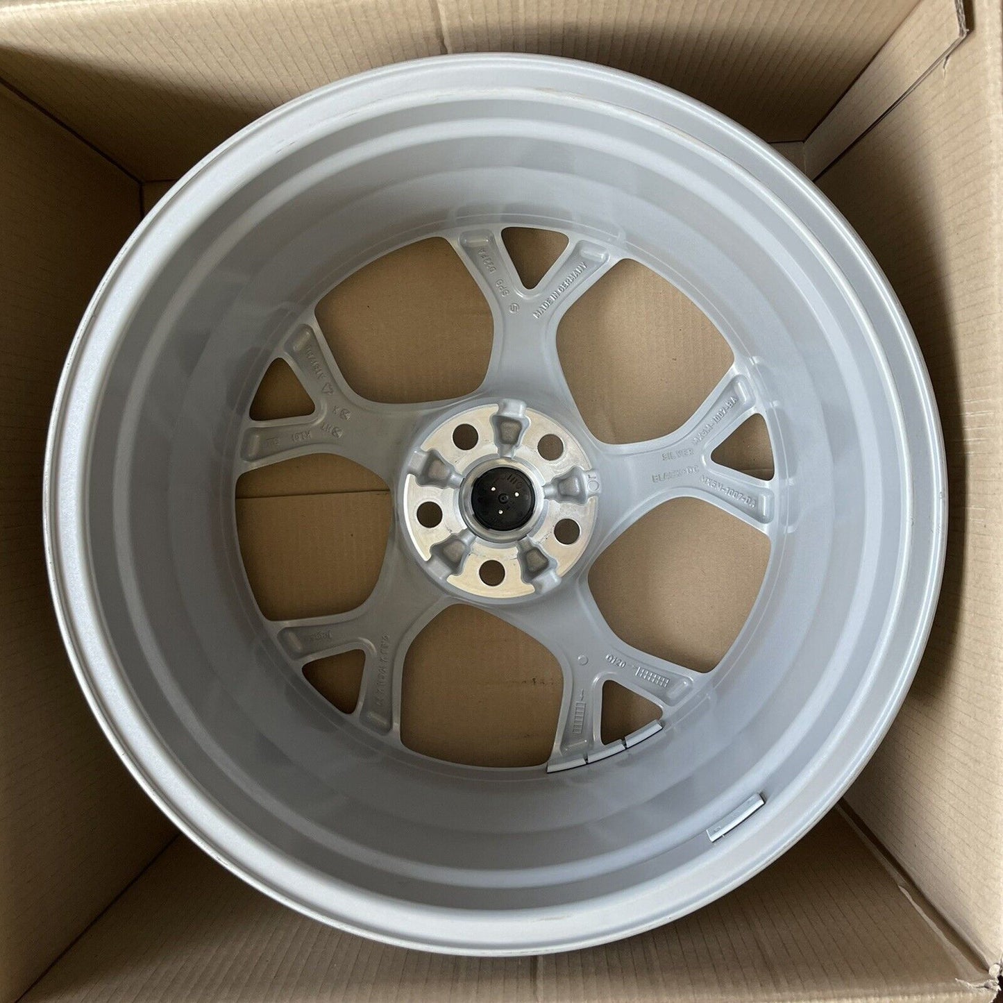 Jaguar F-type Alloy 5  Spoke Volution 9.5Jx19ch 27 Rear Mx5m-1007-ba T2r45850