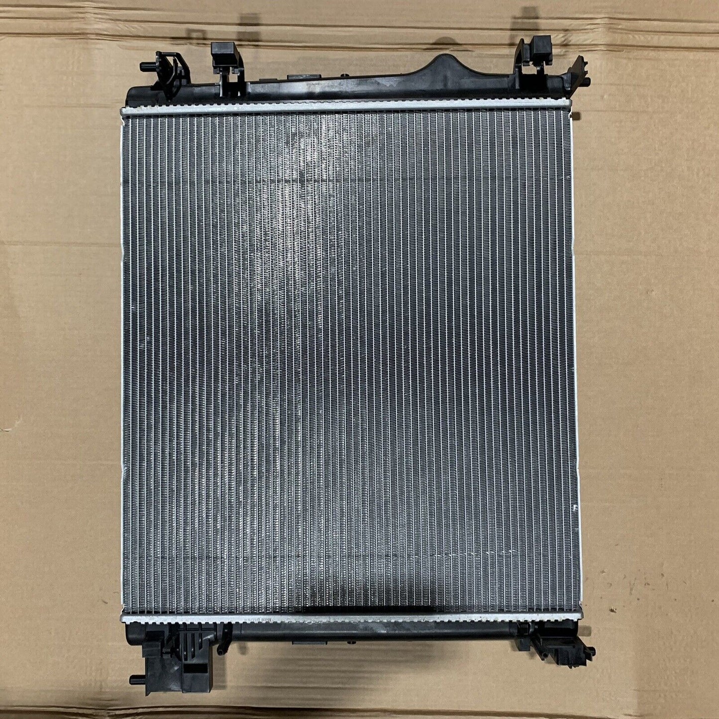 New Genuine Nissan Qashqai J11 Water Radiator Water 214104EB0B