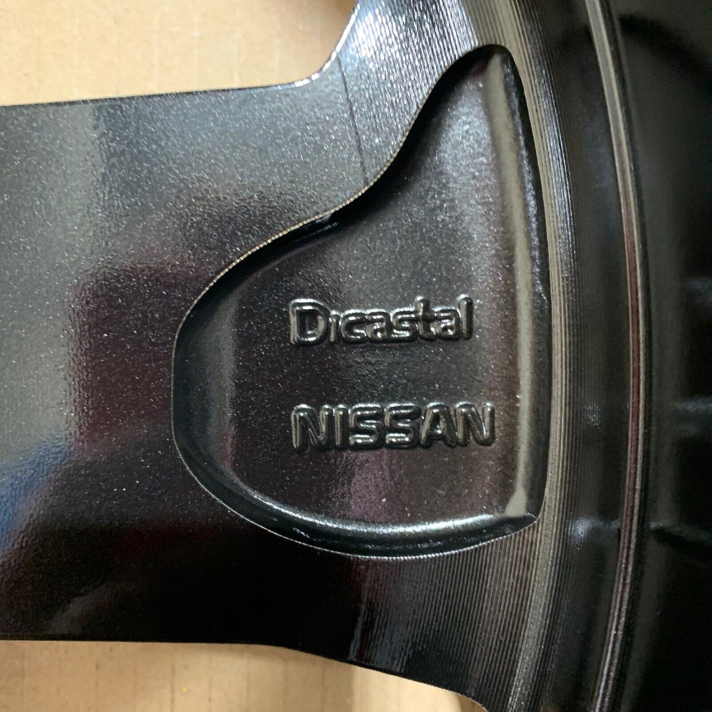 New Genuine Nissan Qashqai 18" Alloy Wheel Grey And Diamond Cut D03006UA3A