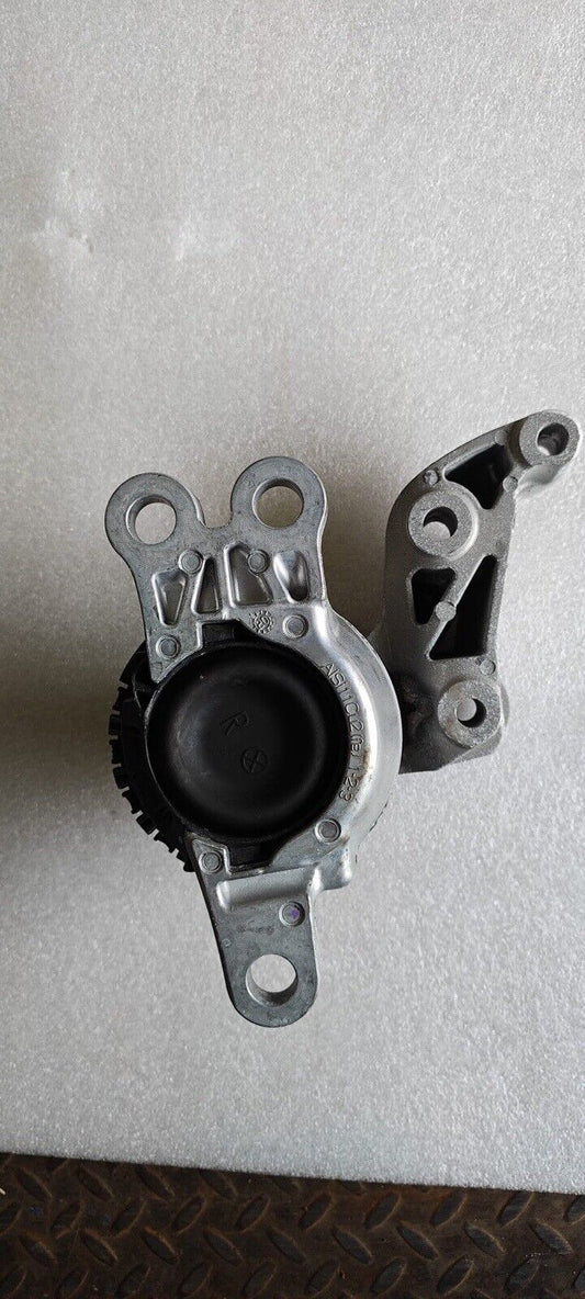 Nissan Qashqai Engine mount Front 1.6 dCi 2014-2019 112104BE0B / 112114BA0A