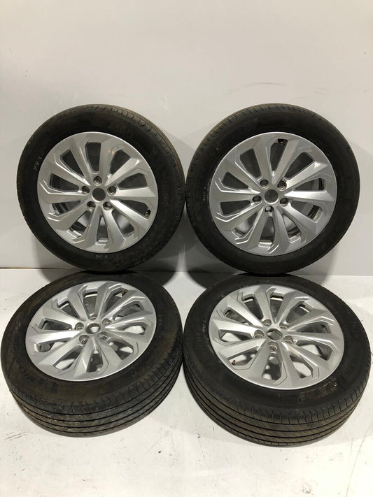 Set Of XE 17” Stealth silver Alloys and Michelin T4N26858
