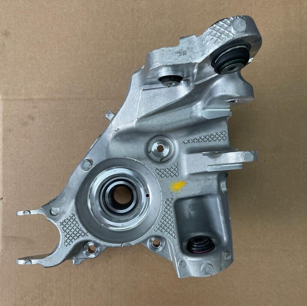 Genuine Land Rover Discovery Sport Rear Left Hand Wheel Hub Knuckle Fk725a969af