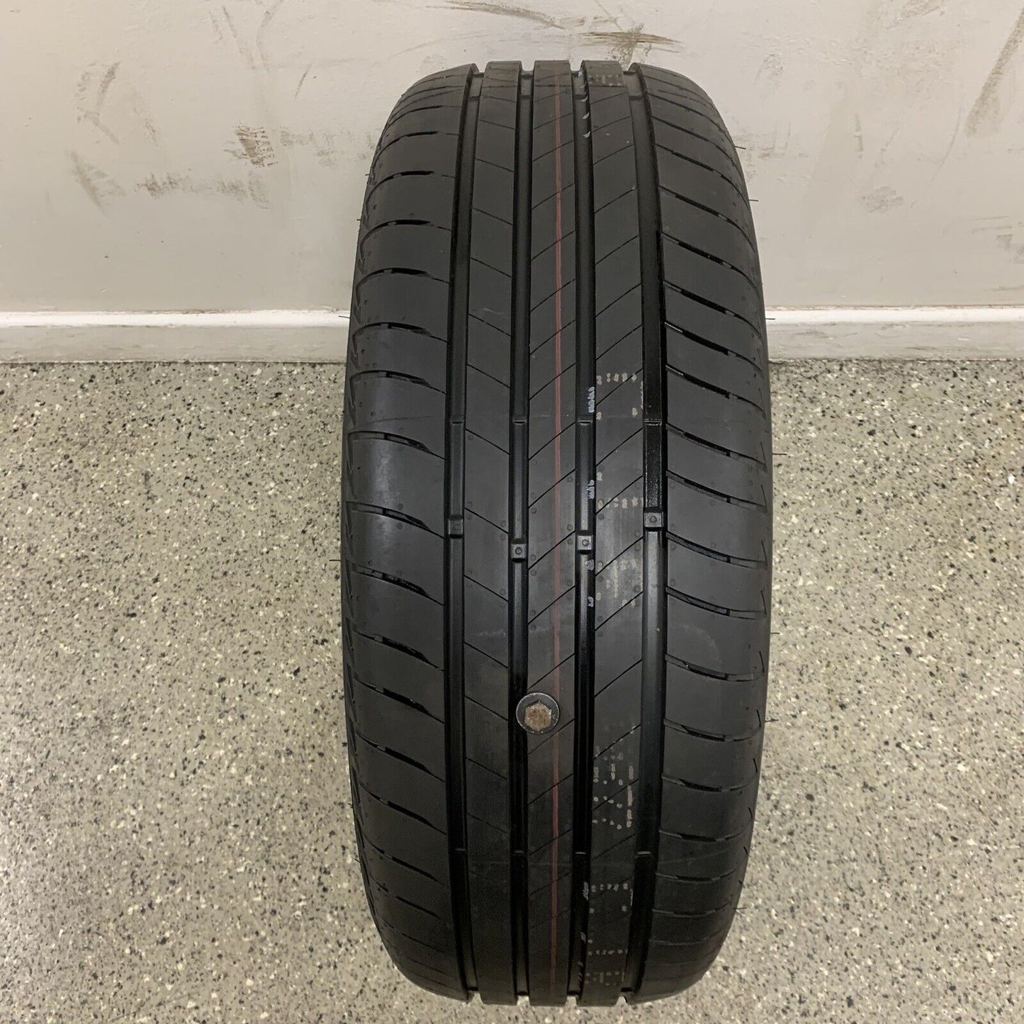 235/55 R18 100V Bridgestone Turanza T005 Full Tread