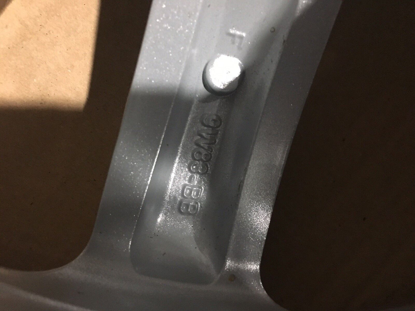 Genuine Jaguar Rear Tamana 19” XK Silver Alloy Wheel 9.5Jx19 Offset 51