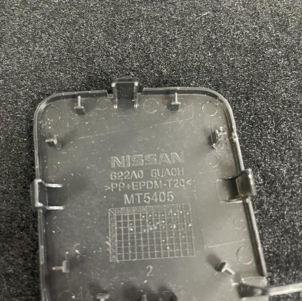 GENUINE NISSAN QASHQAI GREY FRONT TOWING EYE HOOK COVER 2020-2022 622a06ua0h