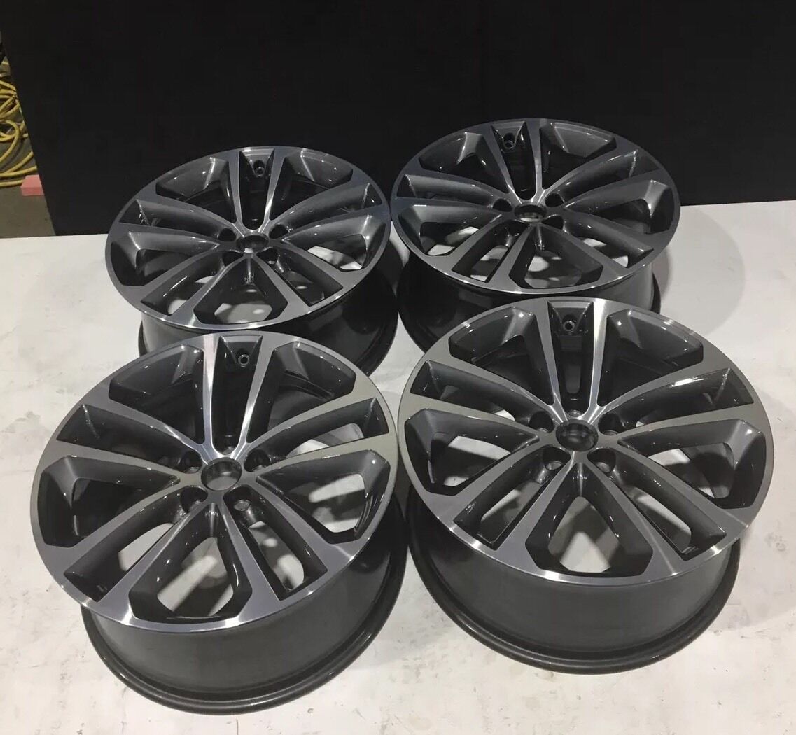 Set Of 4 Jaguar 19" F-pace  Alloys Style 5038 Grey & Diamond cut ideal 4 winter