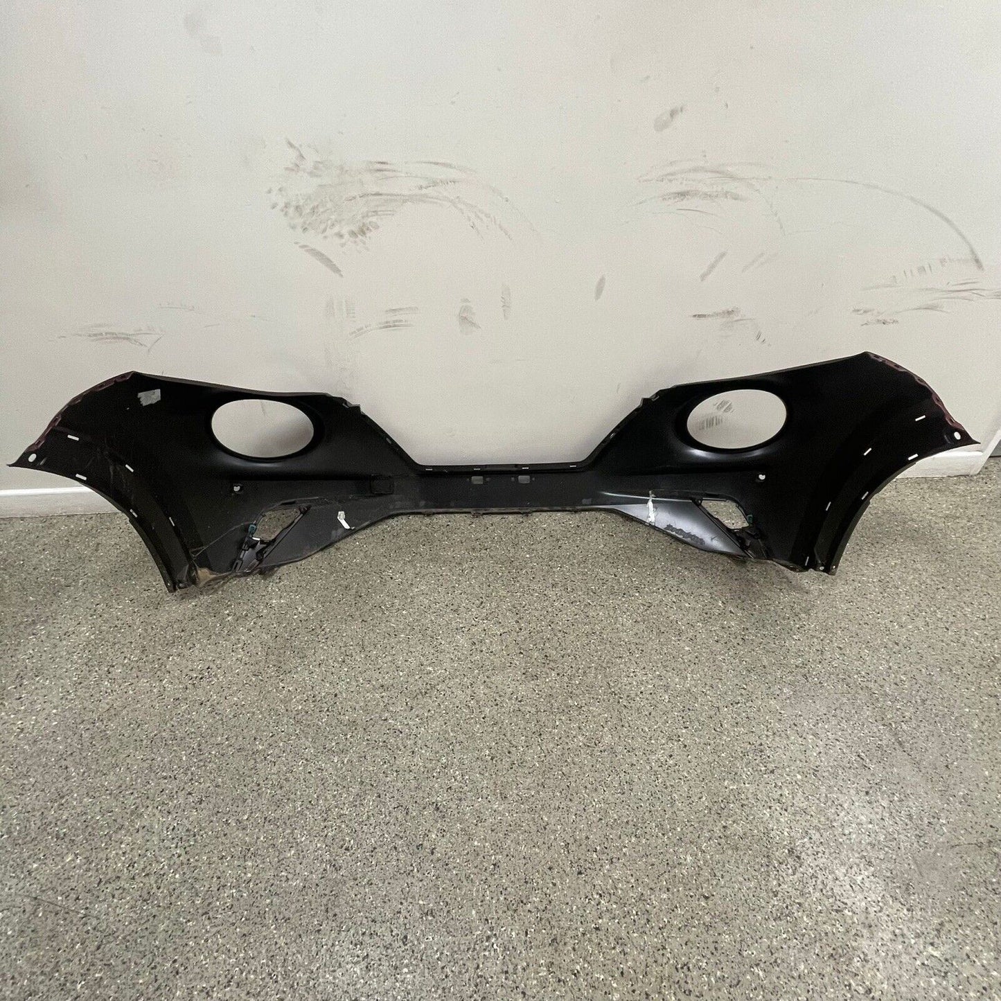 GENUINE RED NISSAN JUKE F16 SHAPE FRONT BUMPER