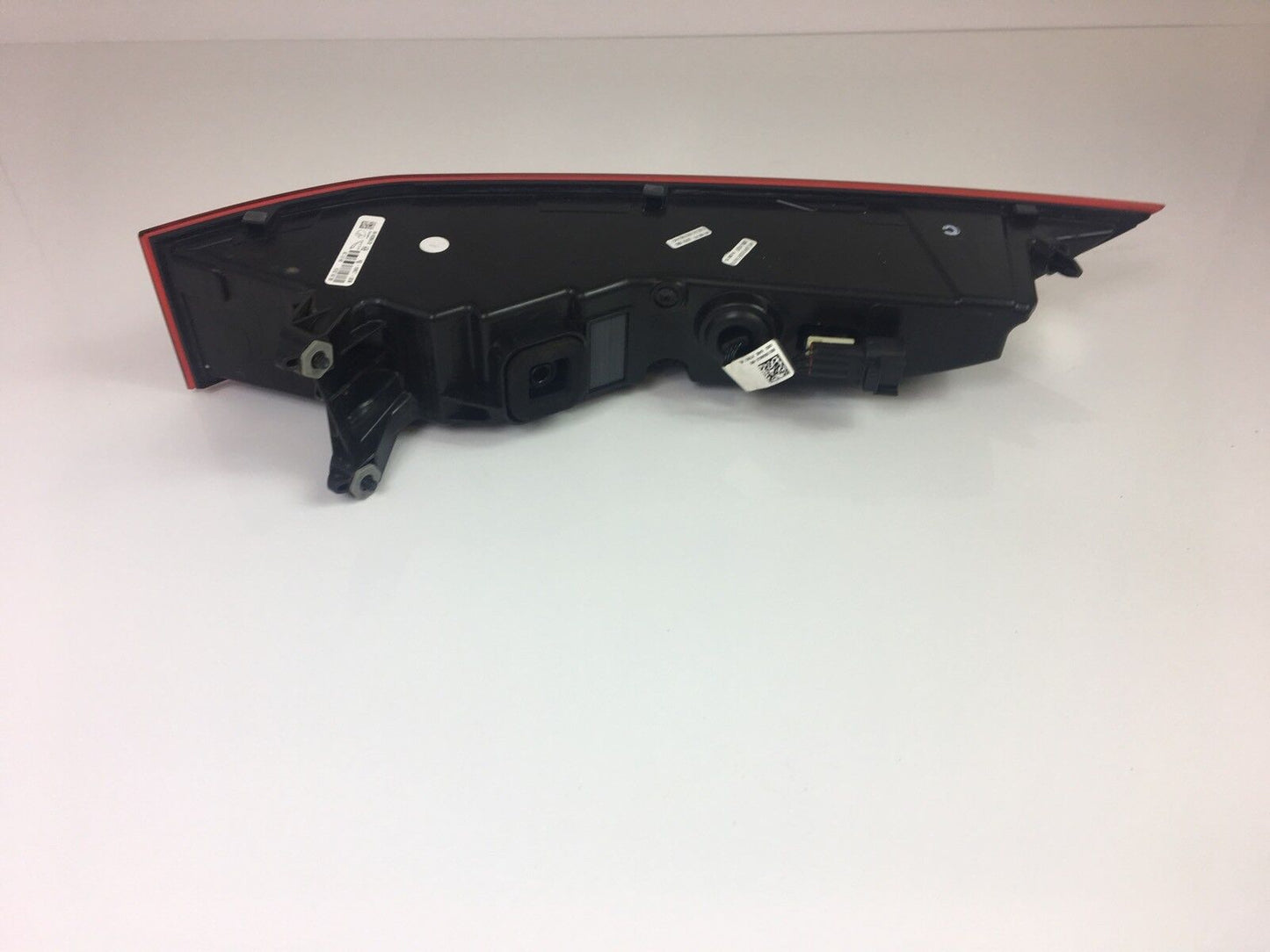 JAGUAR Fpace REAR Tailgate Light RH Off Side Rear  Light T4A1184