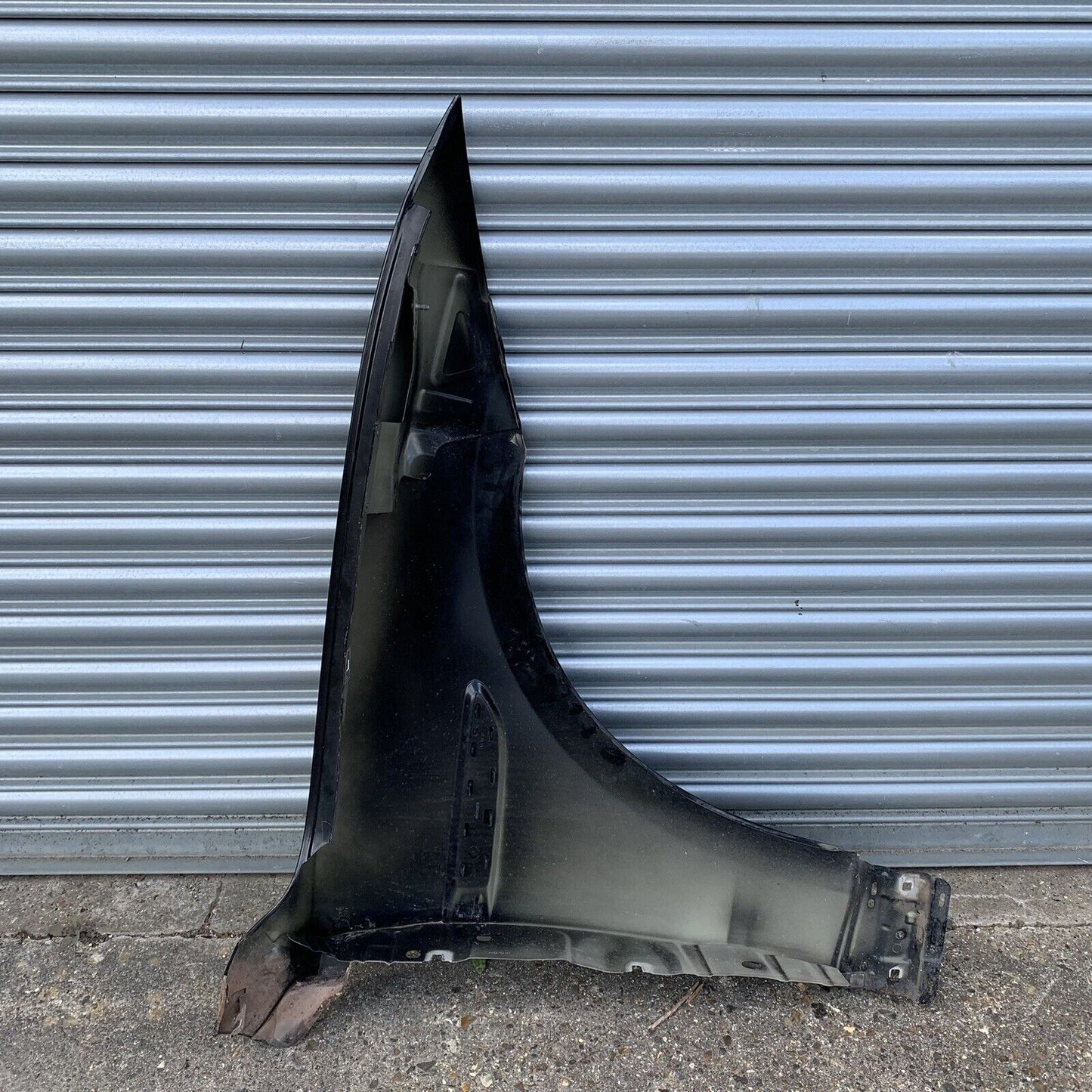 Genuine Jaguar F Pace X761 Left Passenger Side Wing NS Front Wing