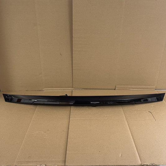 Genuine Jaguar  XF X250 Face Lift Black Boot Plinth With Lights  Button