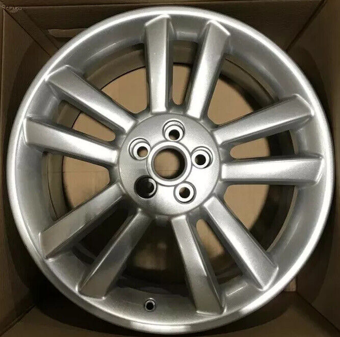 Genuine Jaguar XJ 19" Performance Alloy Wheel Silver 8.5Jx19 Offset 49 C2C2277