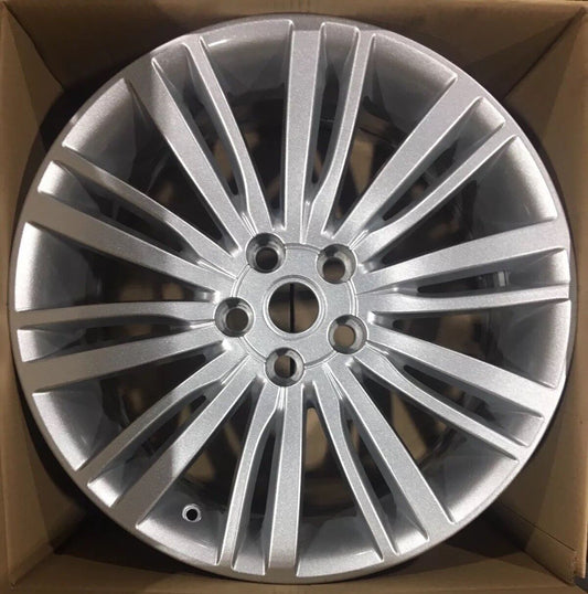 Single Discovery 5 20" Alloy Wheels Silver ideal for winter LR081589