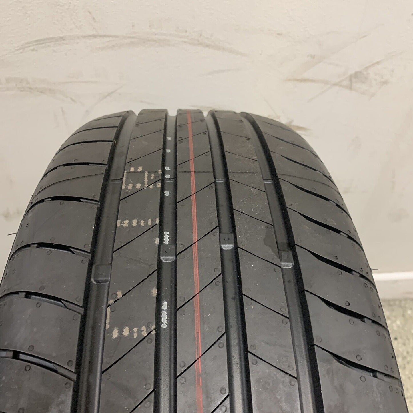 Pair Of Tyres 235/55 R18 100V Bridgestone Turanza T005 Full Tread