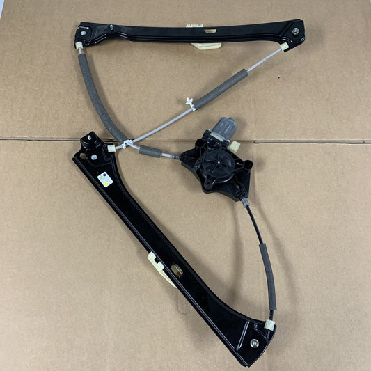 Genuine Audi Front Right Hand Window Regulator 5q0959802b 3v0837462a