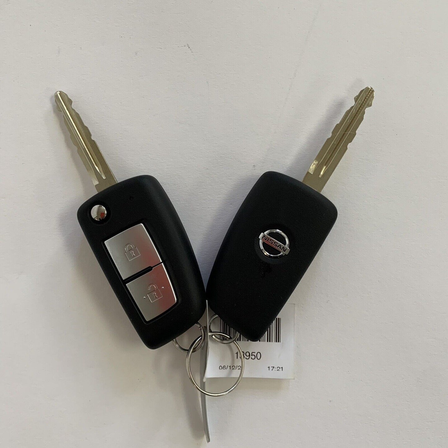 New Genuine Nissan Qashqai lock Set Ignition barrel door barrel 2 Keys 99810 4EL