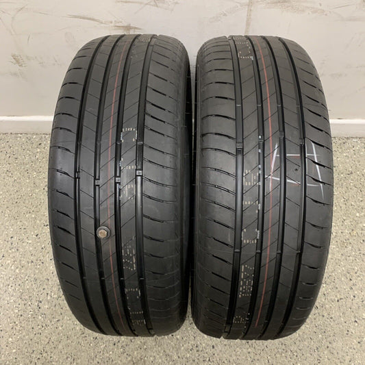 Pair Of Tyres 235/55 R18 100V Bridgestone Turanza T005 Full Tread