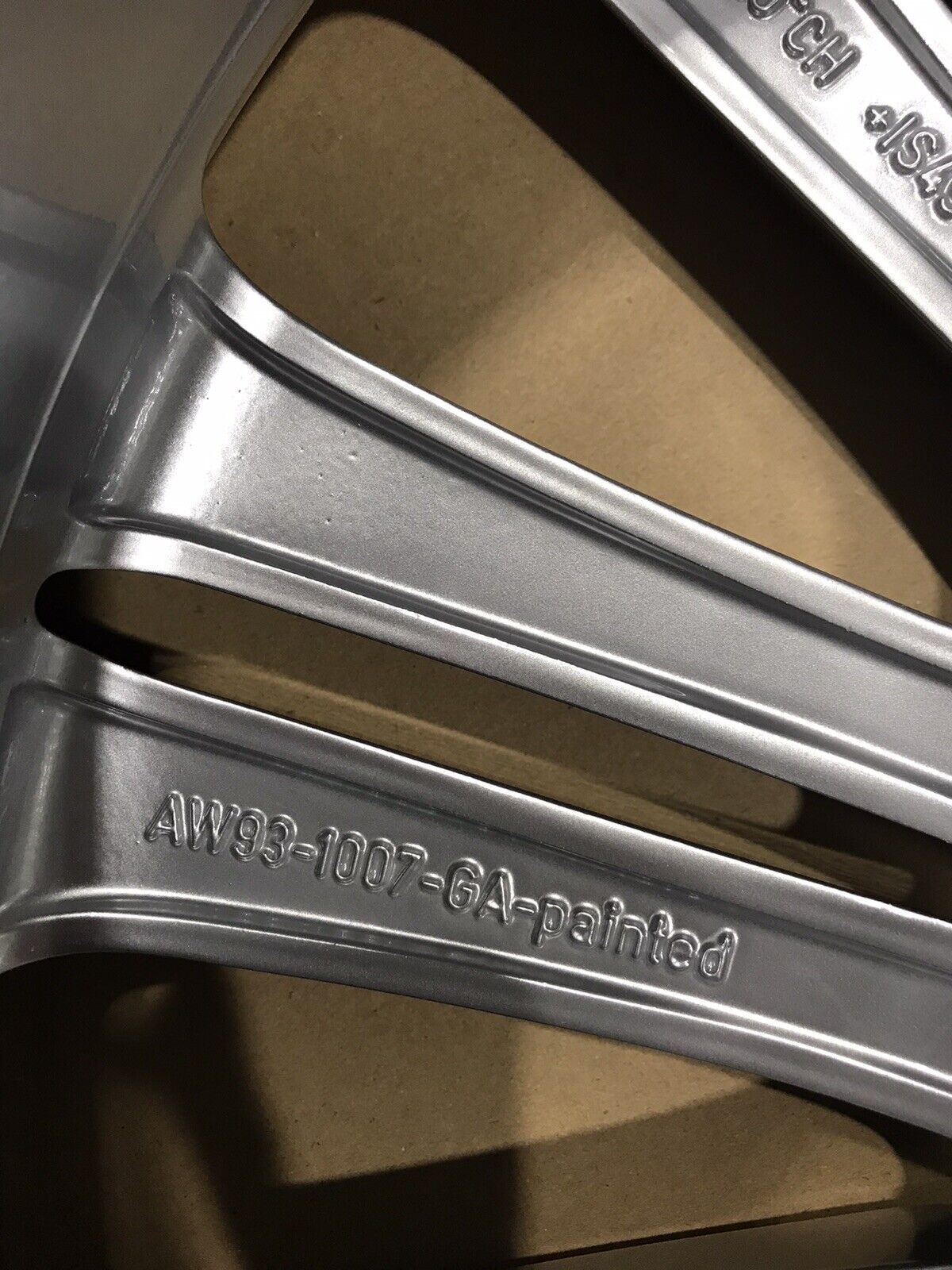 Genuine Jaguar XJ XK XKR 20" Front Kasuga Alloy Wheel ( 9J X 20-49) C2d4245