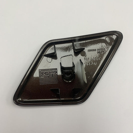 New Nissan Qashqai Headlight Grey Right Hand Washer Jet Cover