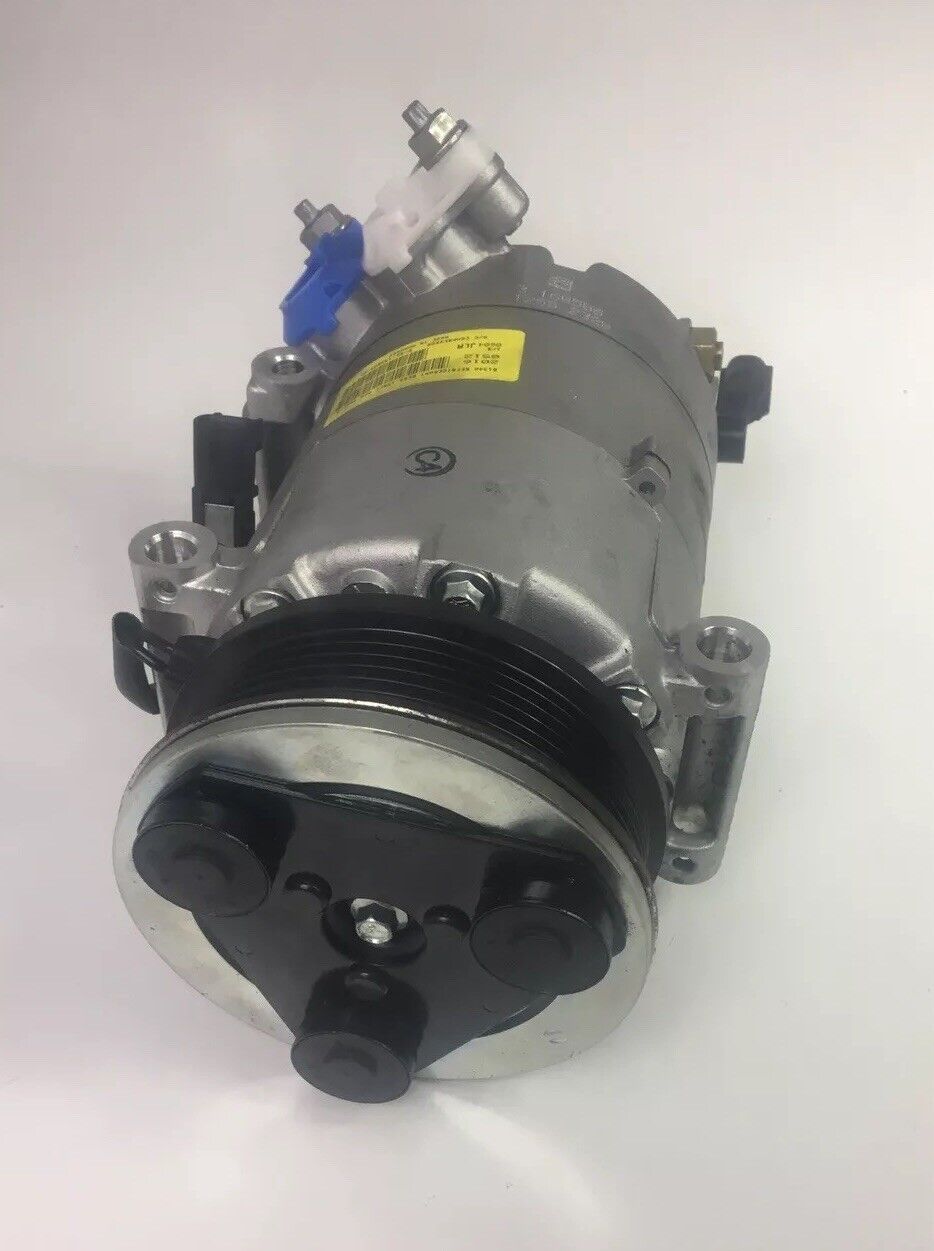 Range Rover Evoque Air Condition Compressor Assembly LR083481