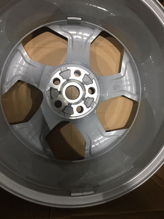 Genuine Range Rover Sport 20" Silver Thong alloy 8.5Jx20 47 LR099135